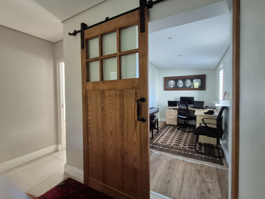 To Let 3 Bedroom Property for Rent in Eversdal Heights Western Cape